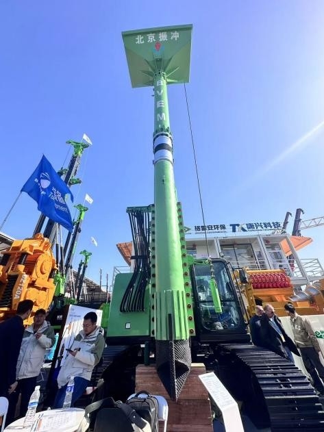 2150 mm Vibroflot hidráulico Tecnología avanzada de vibración a 43 Hz 1200 kg de peso para un rendimiento óptimo