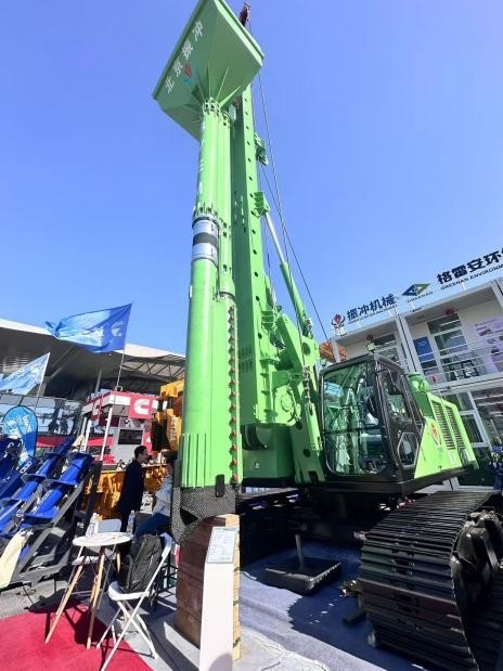 176kW Power Pack Vibroflot hidráulico Adaptado a la frecuencia de la capa del suelo para la resistencia a la licuefacción