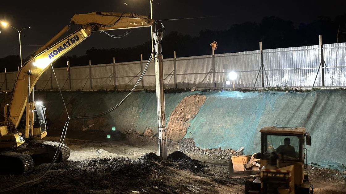 BVEM 2600 r/min Velocidad de rotación Dispositivo de vibración montado en una excavadora que comparte un sistema de energía hidráulica