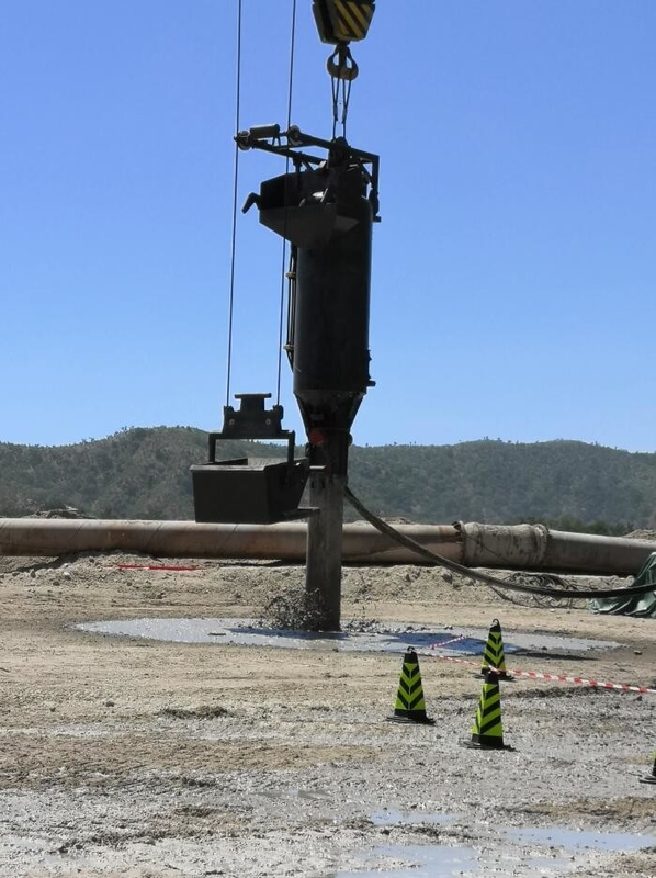 Crane Type Double Bins Bfs Vibroflotation 180kw trabajó la profundidad los 24m de la pila
